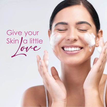 Ujooba Whitening Face Wash with Multivitamins (150ml)