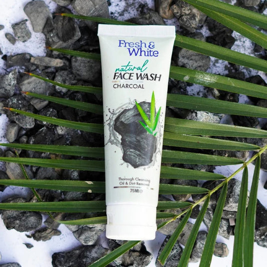 Fresh & White Natural Face Wash Charcoal (75ml)